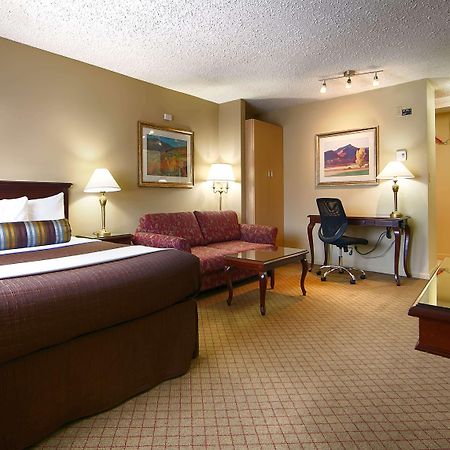 แทรเวลอดจ์ บาย วินด์แฮม แอบบอตส์ฟอร์ด เบเคอร์วิว Hotel อับบอทส์ฟอร์ด ภายนอก รูปภาพ